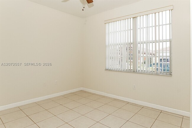 Building Photo - 1246 SW 146th Ct