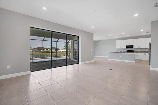 Building Photo - 2561 Buckthorn Lp