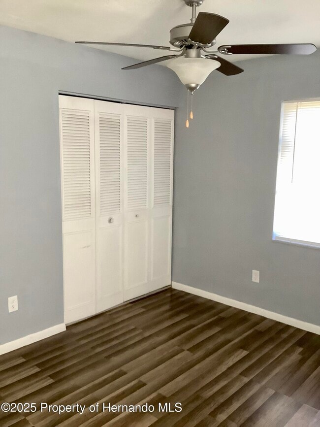 Building Photo - 7322 Pinehurst Dr