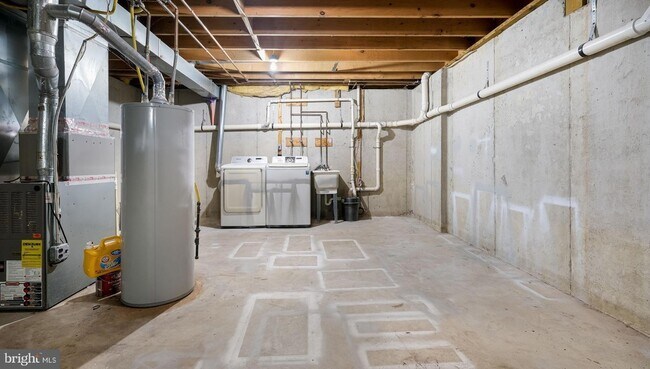 Building Photo - 1308 Worrall St