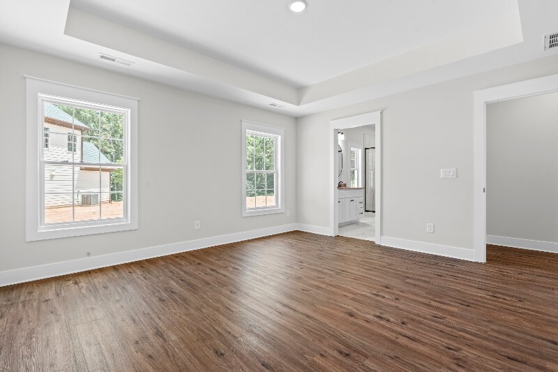 Building Photo - 155 Vast View Wy