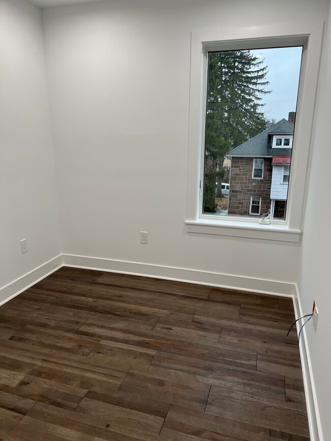 Building Photo - 4621 42nd St NW