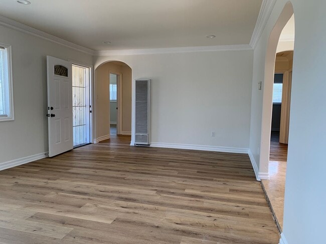 Primary Photo - Home in Oceanside, Close to Mission Beach!