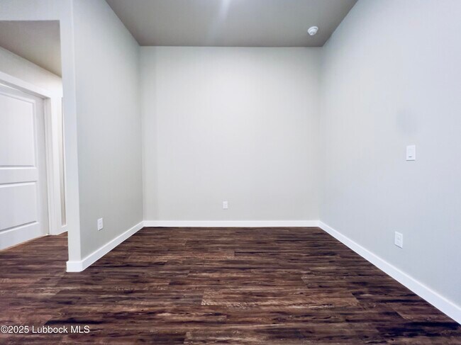 Building Photo - 2132 Kirksey Ave