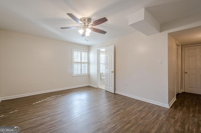 Building Photo - 45 Brandon Ridge Dr NE