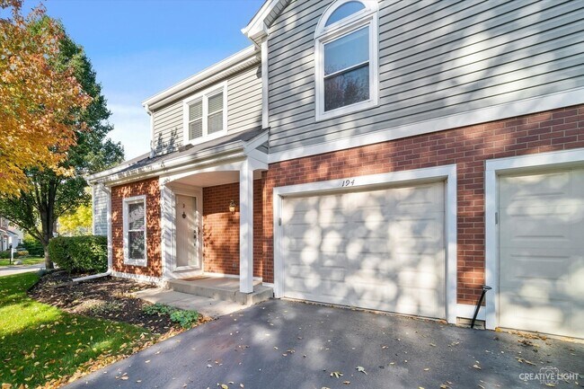 Building Photo - 194 S Stonington Dr