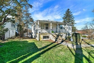 Building Photo - 1406 Beaumont Ave