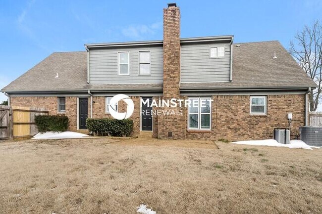 Building Photo - 4 Bedroom Pet-Friendly Home in COLLIERVILLE, TN with Main Street Renewal