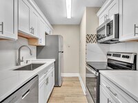 Building Photo - 1163 Lake Terry Dr