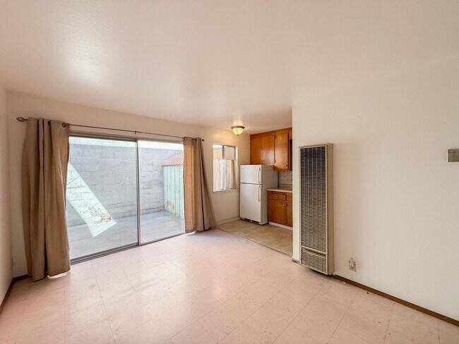 Building Photo - 725 Harrison St