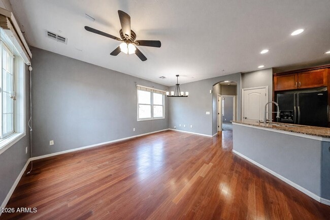 Building Photo - 5744 S 21st Pl