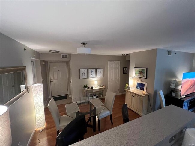 Building Photo - 1109 Arbor Creek Dr