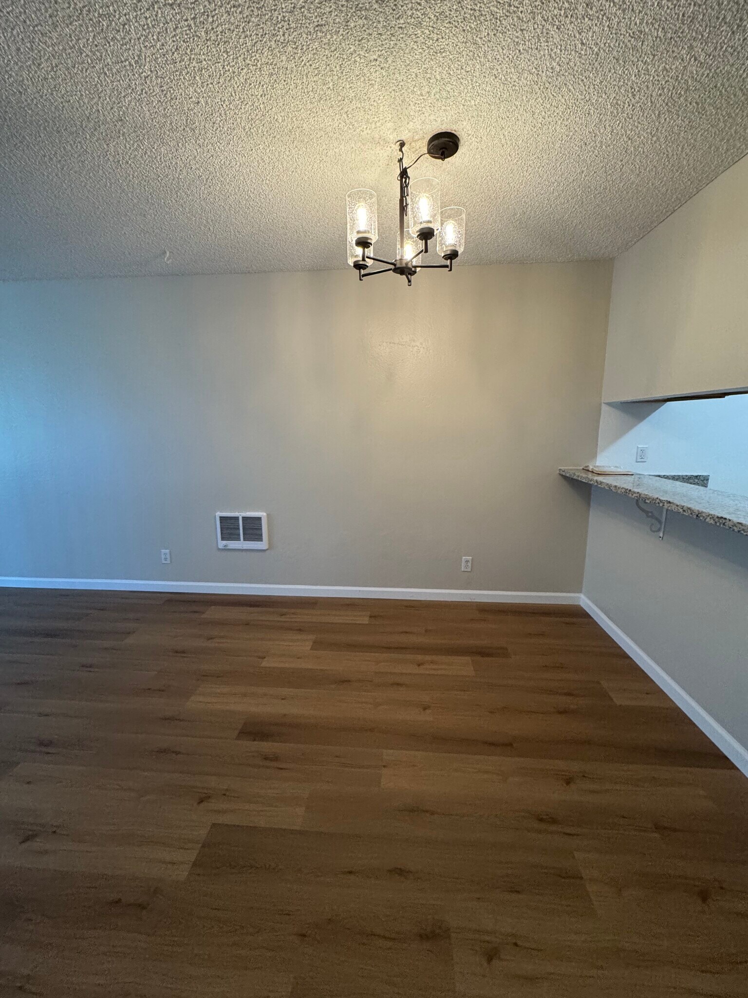 Building Photo - 1457 N Camino Alto