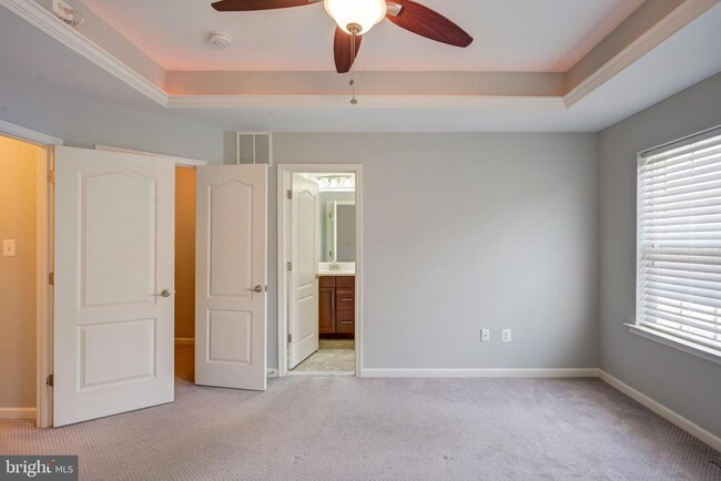 Building Photo - 525 Halite Dr