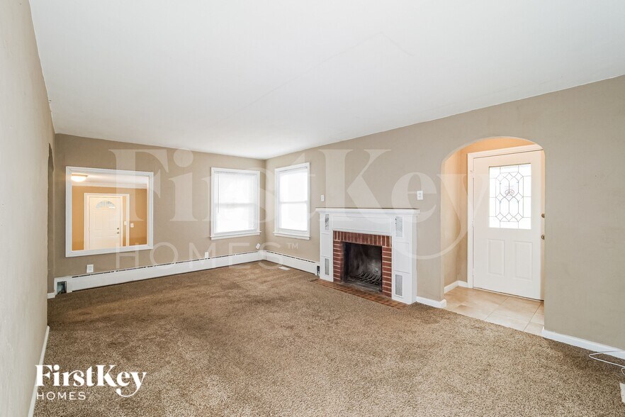 Building Photo - 1204 Highgrove Rd