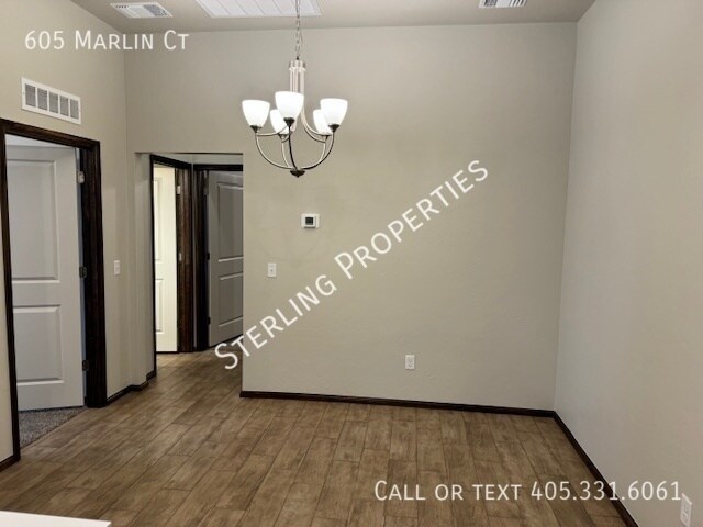 Building Photo - 605 Marlin Ct