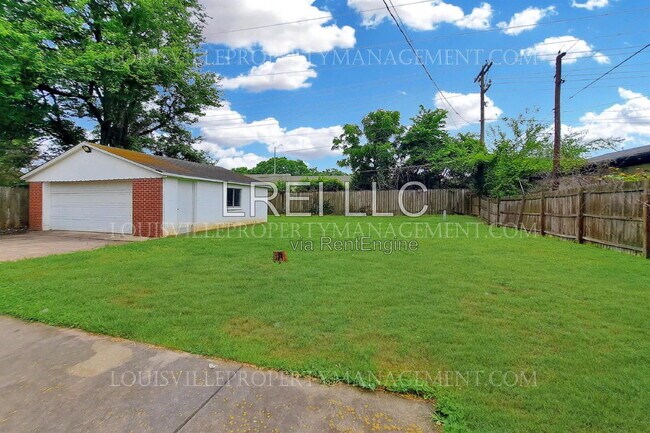 Building Photo - 4007 Blossomwood Dr