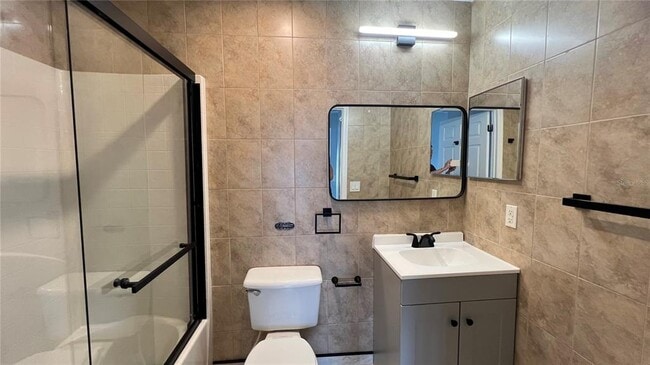 Building Photo - 485 Martigues Dr