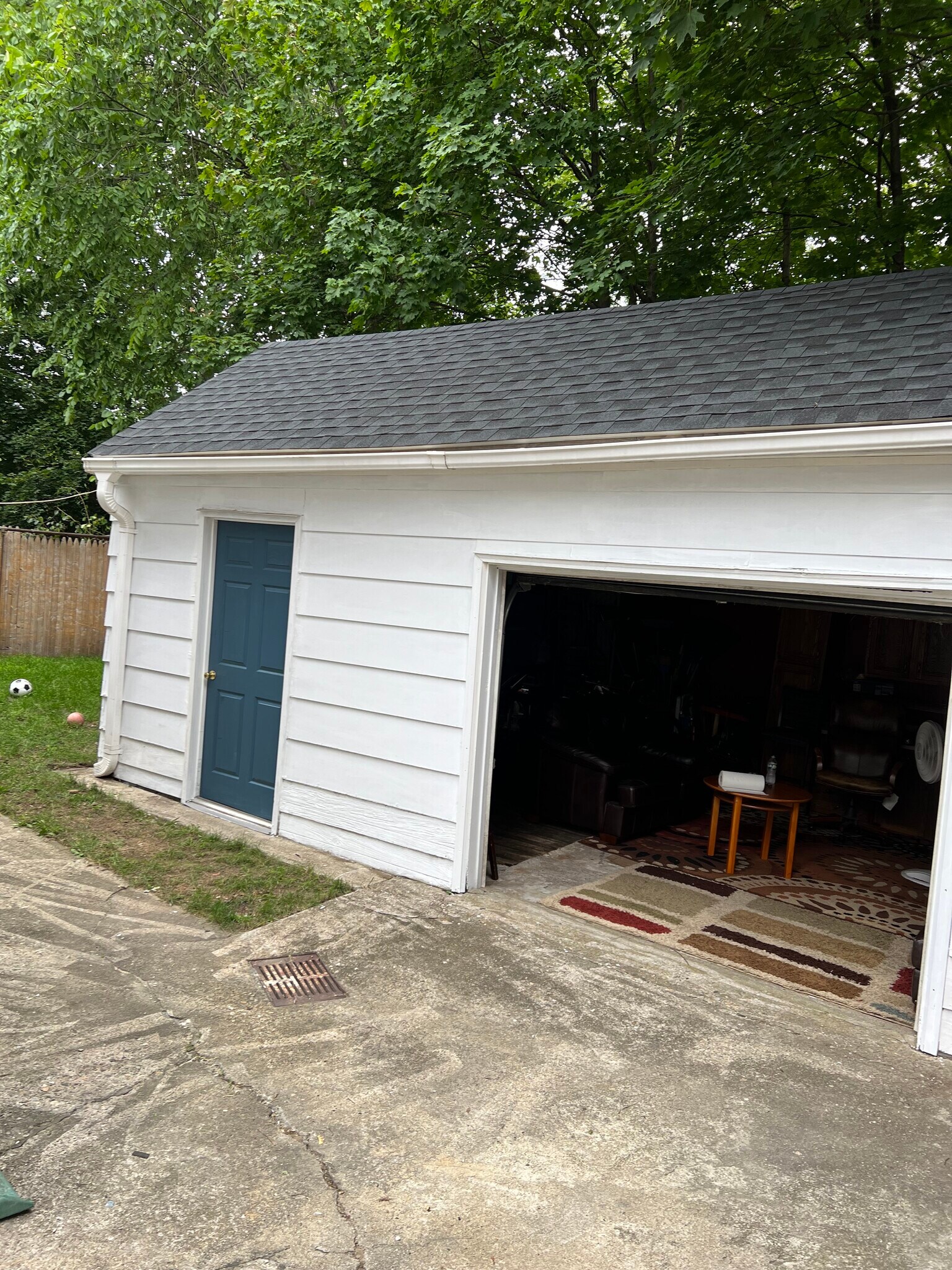 Building Photo - 76 Erie St