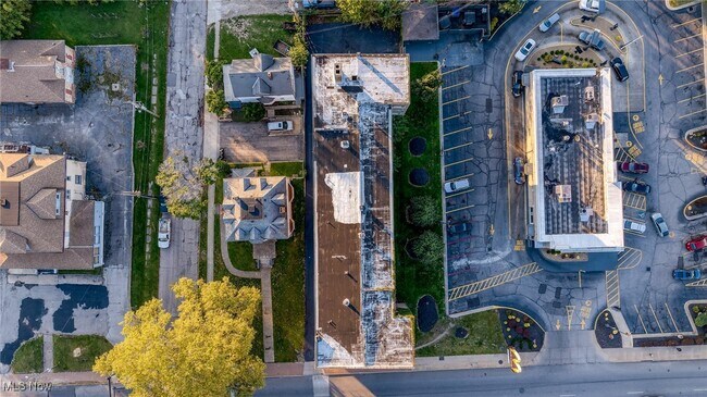 Building Photo - 13671 Euclid Ave
