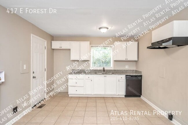 Building Photo - 417 E Forest Dr