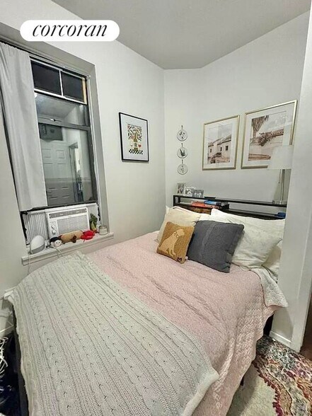 Building Photo - 1229 First Avenue 12