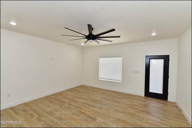 Building Photo - 7913 Mitzie Ram Pl