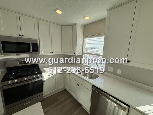 Building Photo - Luxury New Construction Townhouse Available Now, Lower Family Room, 4 Baths, Loft Area