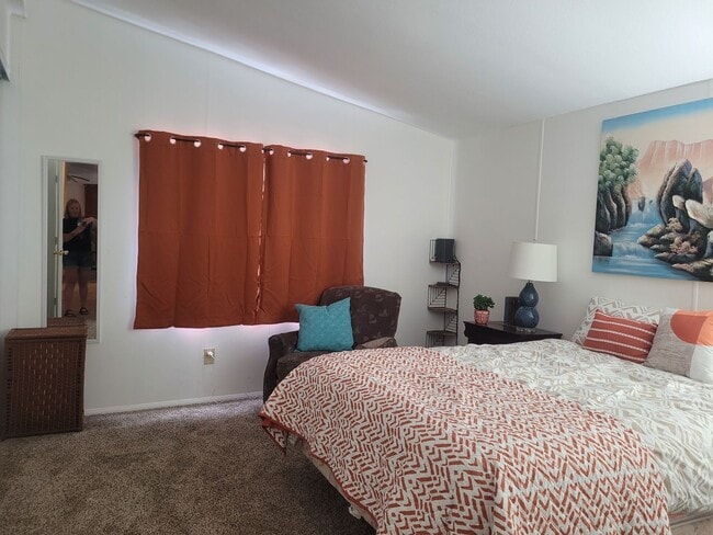 Building Photo - Renovated 3-Bedroom Oasis Near Colorado River with Stunning Desert Views