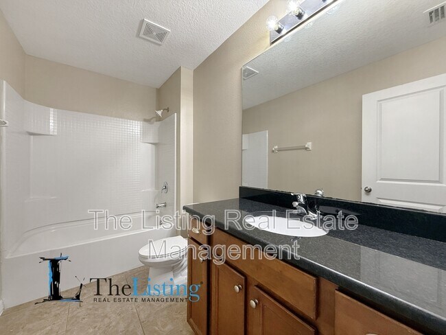 Building Photo - 8623 Andalucia Field Dr