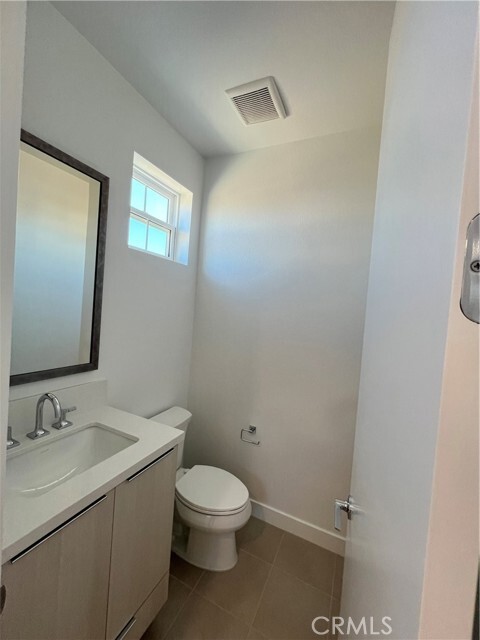 Building Photo - 75210 Aldrich Dr