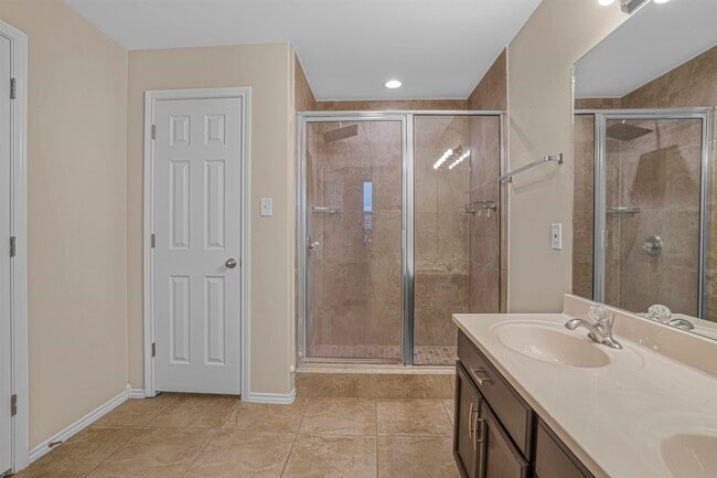 Building Photo - 205 Aquero Blvd