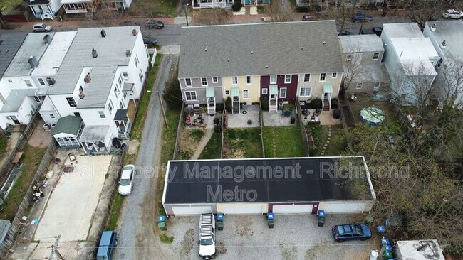 Building Photo - 518 1/2 South Laurel Street