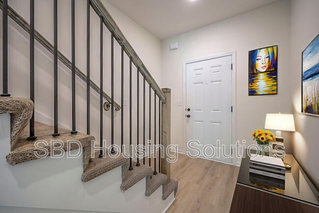 Building Photo - 9011 E 85th Pl