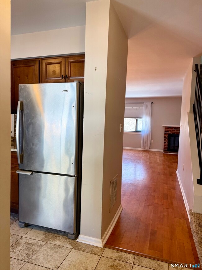 Building Photo - 163 Monticello Dr