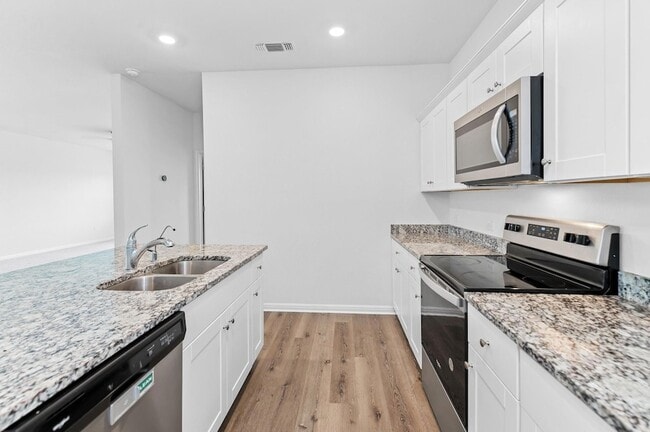 Building Photo - 224 Night Riders Wy