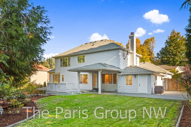 Building Photo - Extraordinary 3463sf Newcastle Home * Amazing Outdoor Spaces * A/C