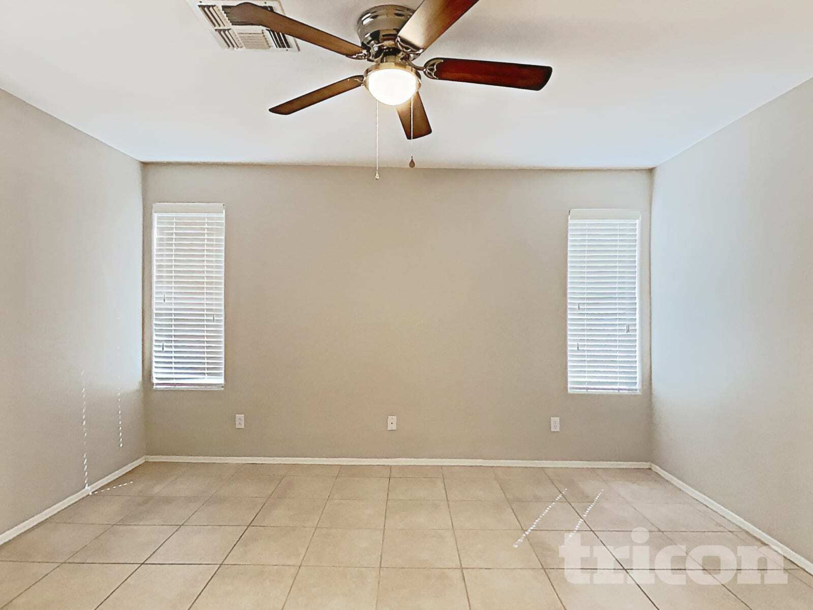 Building Photo - 3555 W Via Del Sol Dr