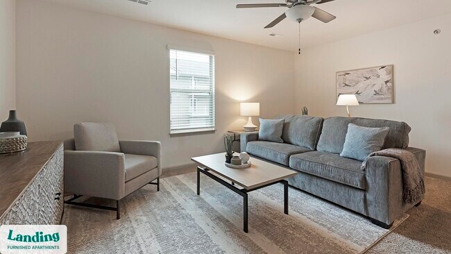 Building Photo - 610 Universal Dr