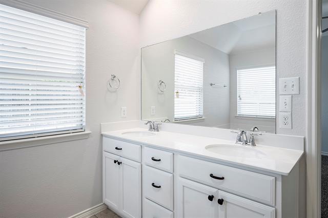 Building Photo - 10232 Kemah Pl