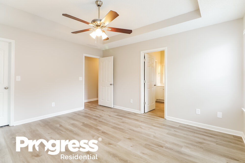 Building Photo - 553 Ransom Way