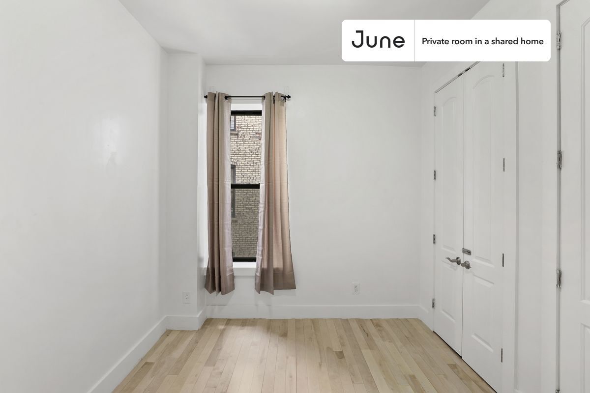 Building Photo - Room in Shared 4 bed/2 bath home in West Harlem