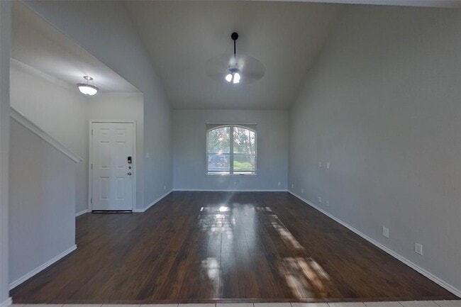 Building Photo - 240 Dragon Ridge Rd