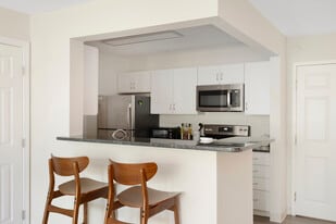 Building Photo - Emerson Place Apartments