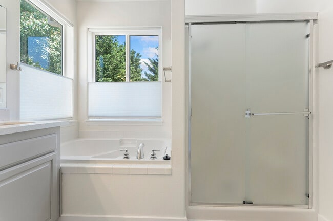 Building Photo - 3671 Wild Rose Loop