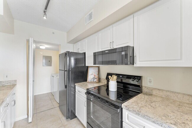 Building Photo - 3701 SW Coquina Cove Way