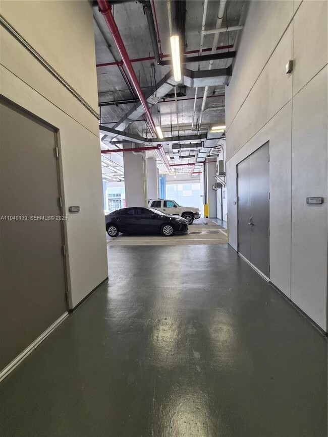 Building Photo - 5350 NW 84th Ave