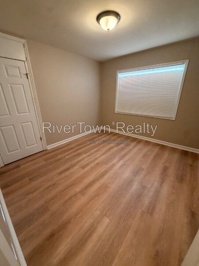 Building Photo - 1511 Elkwood St