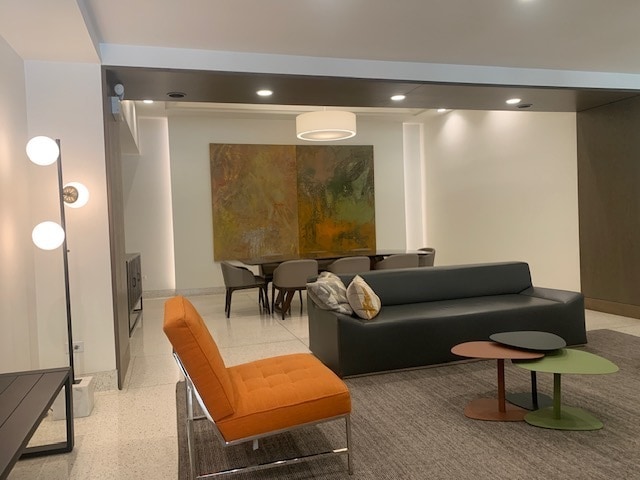 Building Photo - 165 N Canal St