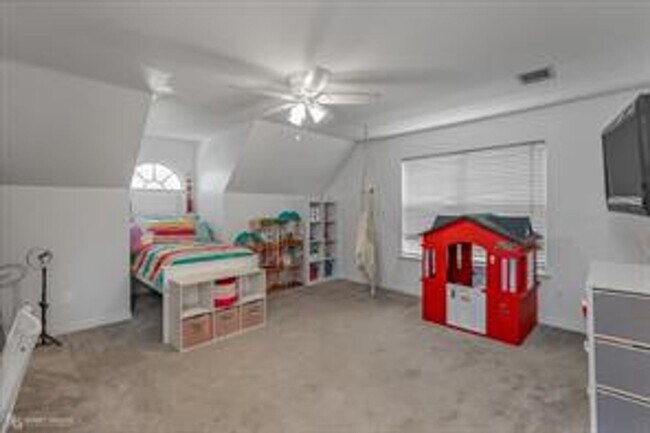 Building Photo - West Shreveport!